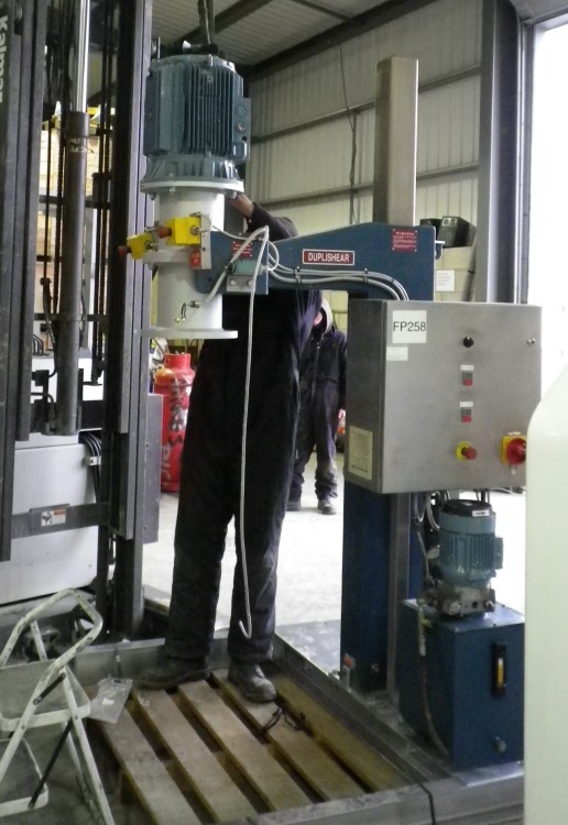 0011-millroom duplishear dp15 variable speed high shear mixer