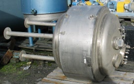300 Litres Stainless Steel Vertical Jacketed Pressure / Vacuum Vessel