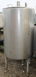 975 Litres Stainless Steel Vertical Storage Vessel
